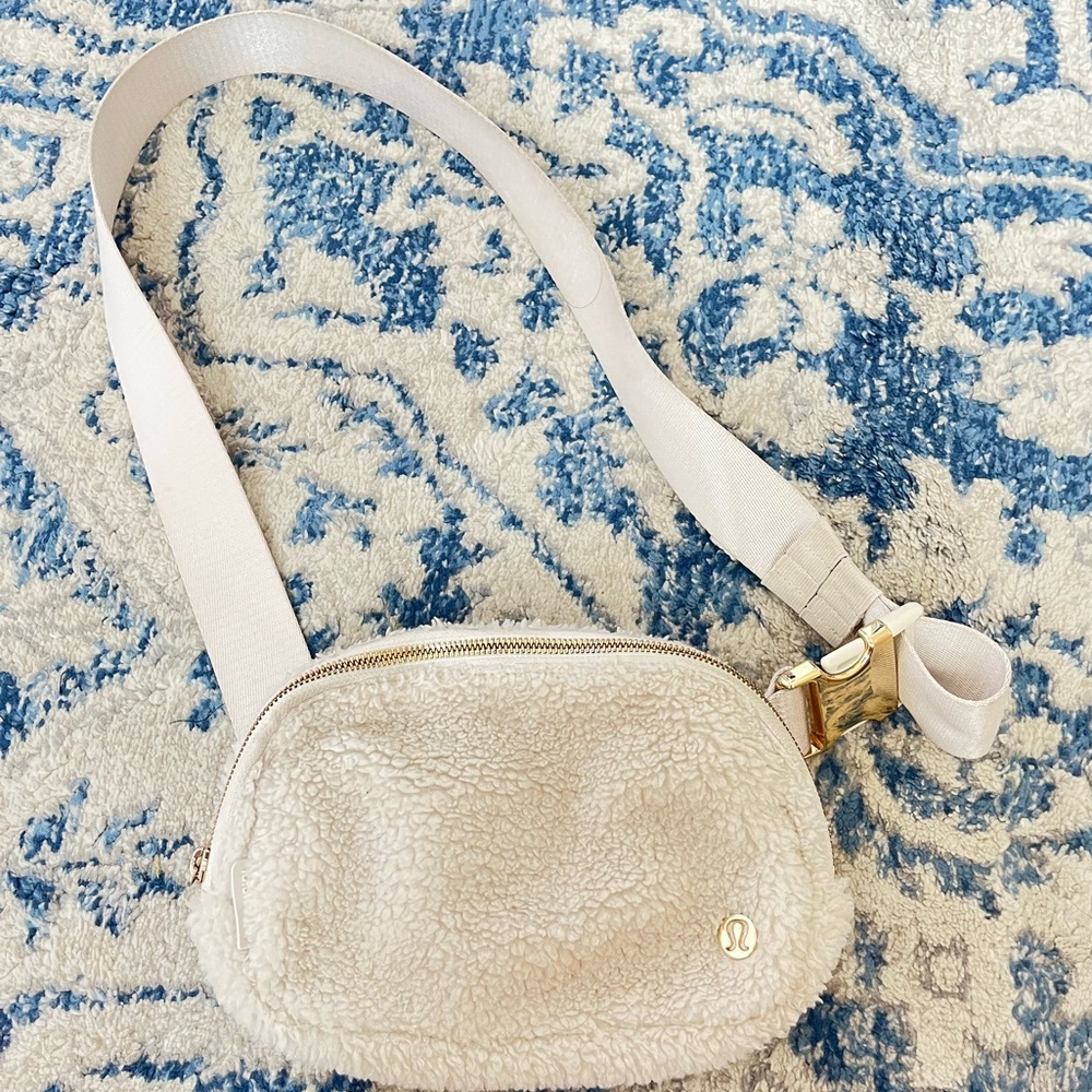 Lululemon Cream Bag with Gold Accents